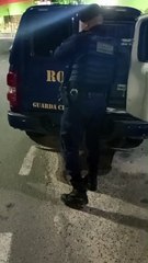 Assista ao momento em que suspeito de integrar o CV é preso pela GCM em Salvador