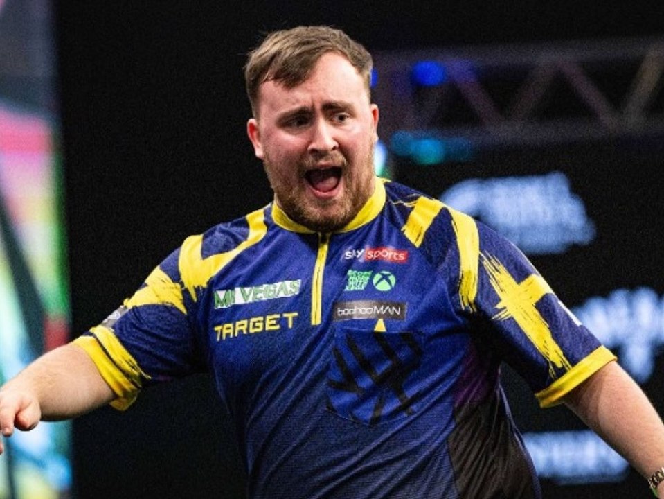 Mit 18 auf dem Darts-Thron: Luke Littler schreibt Geschichte