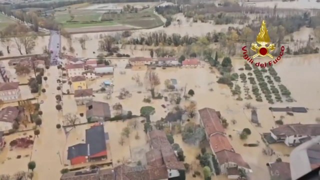 Maltempo, esonda il fiume Torre: le immagini dall'elicottero