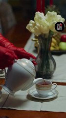 Naive girl fails her date with a prince