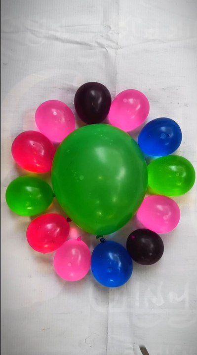 Water Balloons Popping Reverses Satisfying