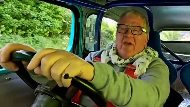 Antiques Road Trip S31E07 Antiques with Punch