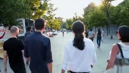 Política, manual de instrucciones | movie | 2016 | Official Trailer