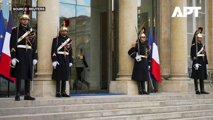 Macron Welcomes Zelensky at Élysée for High-Stakes Talks on Ukraine War & Defense Cooperation | APT
