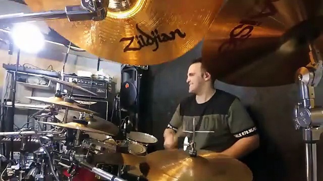 🥁La Vida Es Un Carnaval - Celia Cruz drum cover by ALEXANDRE PARDO