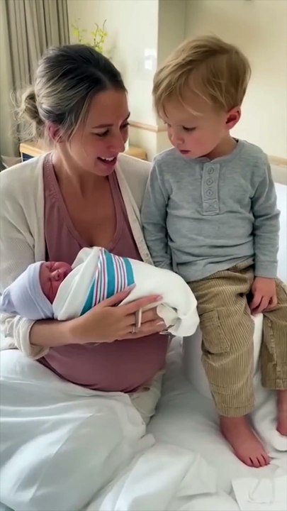 Baby Thinks the Newborn Is a Vegetable 😂🥔🍅