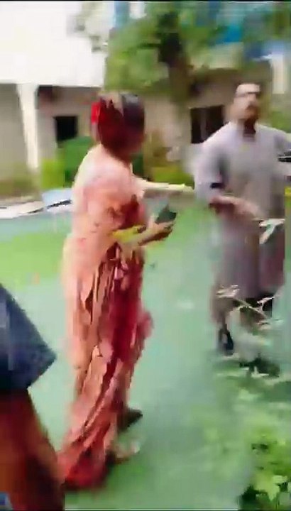 Aunty Bullet