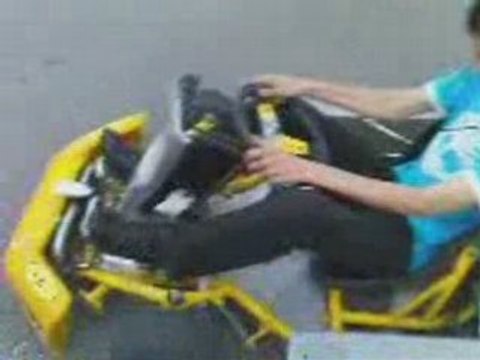 Pelo Des Minguettes Monmousseau Leo Place ROUge Pyramide