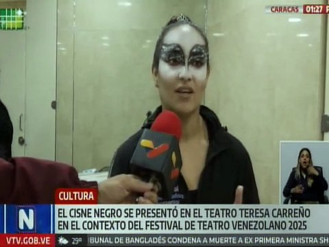 Obra El Cisne Negro se presentó en el Teatro Teresa Carreño de Caracas en una danza vertical