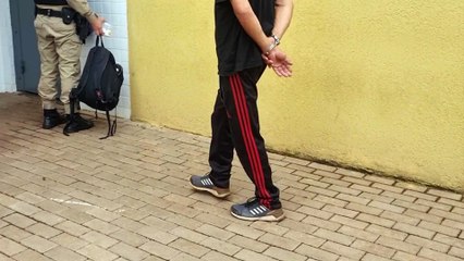 Homem de 65 anos é detido por furto de celular próximo à praça Wilson Joffre