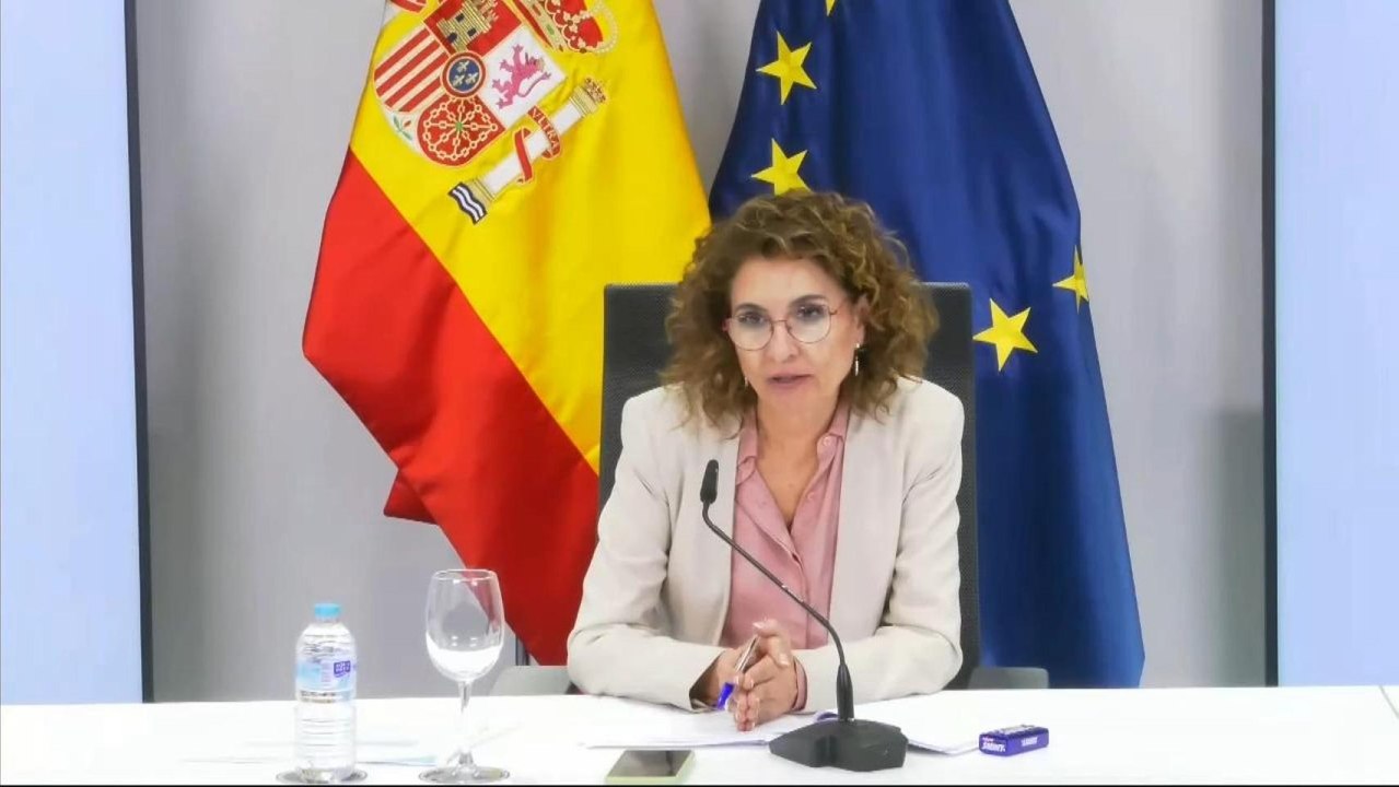 María Jesús Montero, sobre la senda de estabilidad.