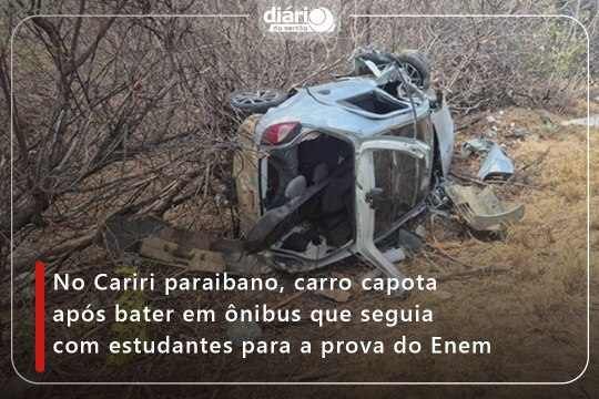 No Cariri paraibano, carro capota após bater em ônibus que seguia com estudantes para a prova do Enem