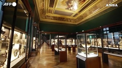 Parigi, chiusa al pubblico per "fragilita' strutturali" una galleria del Louvre