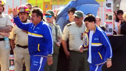 Premian a deportistas destacados en desfile por el 115 aniversario de la Revolución