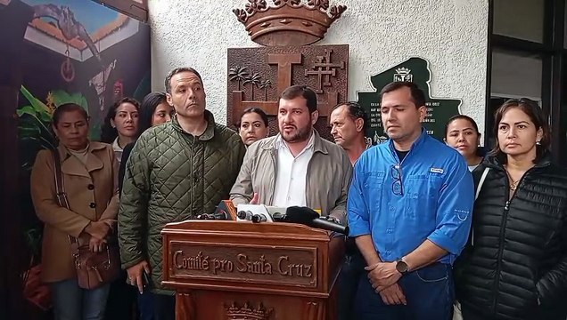 Stello Cochamanidis, presidente del Comité Pro Santa Cruz, conmina a las autoridades a priorizar el estado de las carreteras, para poder llegar con la ayuda humanitaria