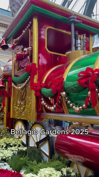 Bellagio Conservatory & Botanical Gardens 2025 – First Day, First Look at the New Seasonal Display