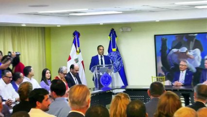 UASD reconoce a Víctor “Ito” Bisonó por su apoyo a proyectos de innovación y formación práctica