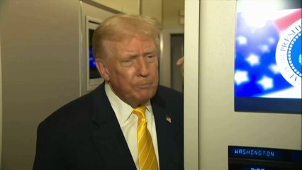 Νομοσχέδιο για την δημοσιοποίηση των αρχείων Έπστιν υπέγραψε ο Τραμπ εν μέσω αυξανόμενων πιέσεων