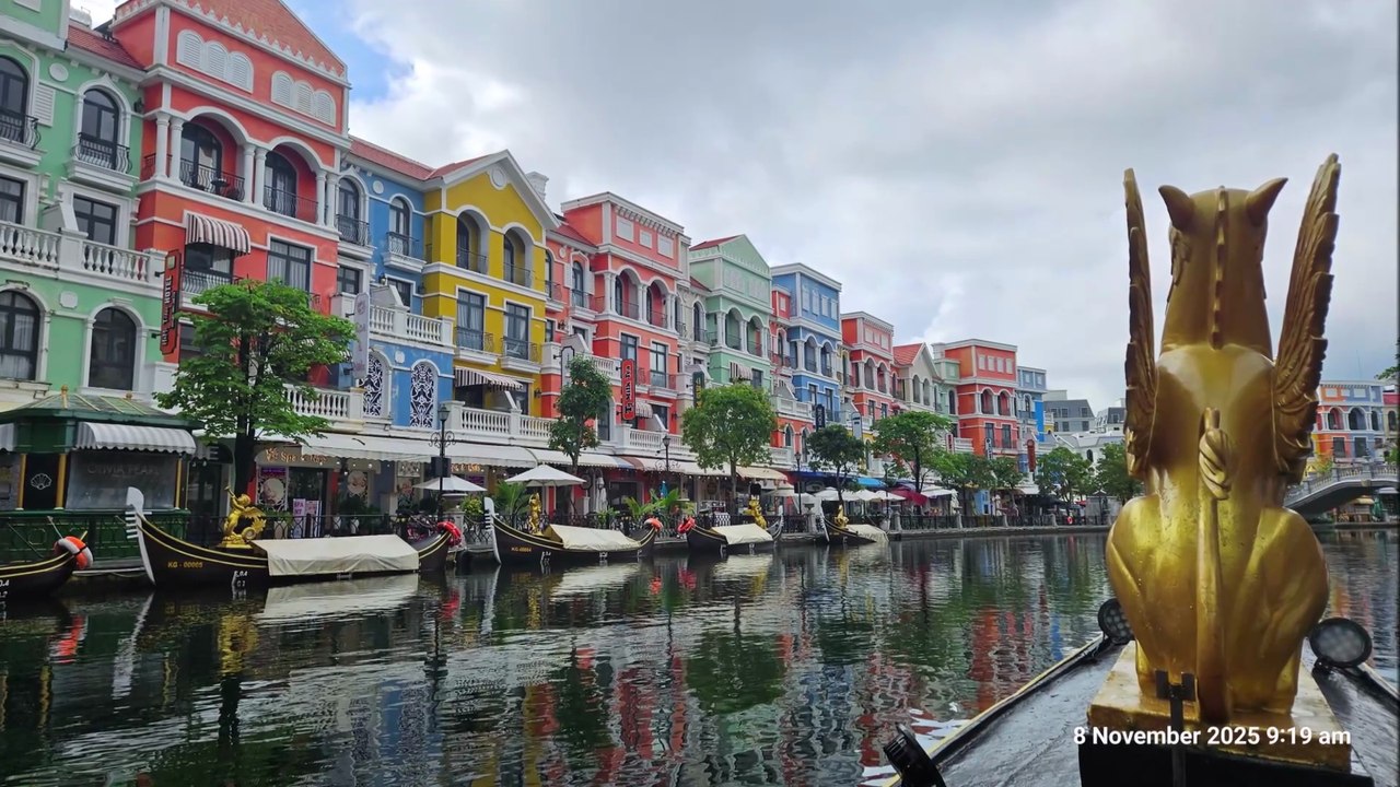 Grand World - A glimpse of Venice, its Park, and Quintessence of Vietnam