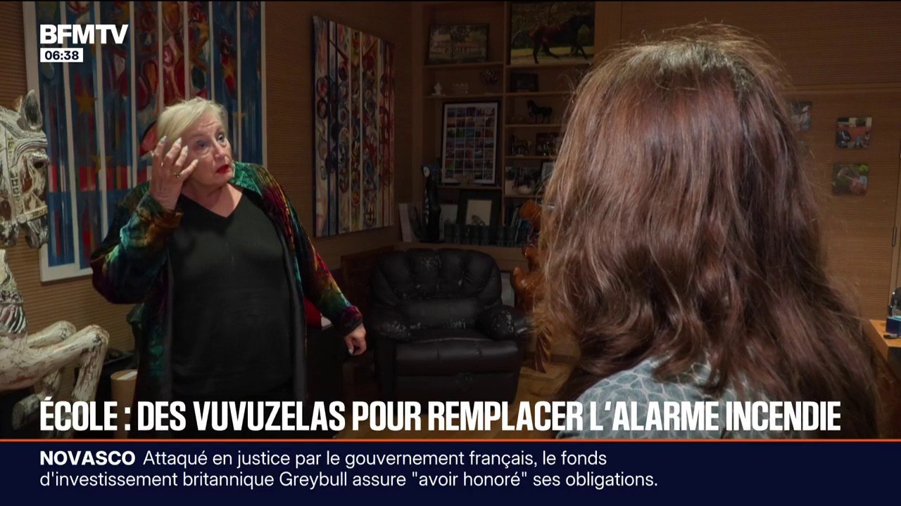 Un établissement scolaire de Noisy-le-Grand (Seine-Saint-Denis) équipé de plusieurs vuvuzelas pour pallier le dysfonctionnement du système d'alarme