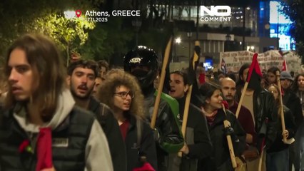 Ad Atene oltre 10 mila in corteo per l'anniversario della rivolta studentesca del 1973