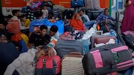 SIR Rumours के बीच Bengal Border पर जमावड़ा, जानें...