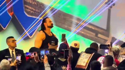 Team CM Punk battles The Vision, Roman Reigns Returns Full Segment - WWE Raw 11/17/2025