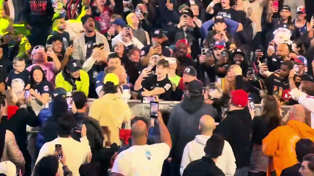 Brock Lesnar Destroys CM Punk - WWe Raw 11/17/25