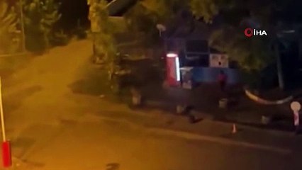 Diyarbakır’da büfeye taşlı saldırı