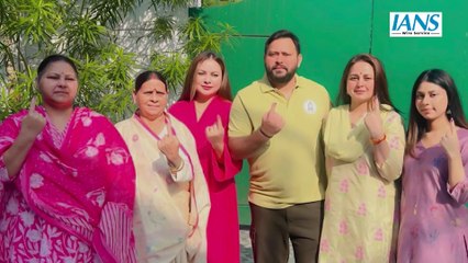 बिहार की राजनीति में रोहिणी आचार्य की चर्चा, तेज प्रताप की आई चेतावनी