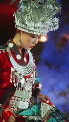 Gadis Terakhir di Balik Kabut - Dinasty Drama Sub Indo