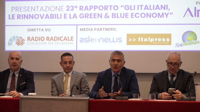 Transizione energetica, gli italiani votano per le rinnovabili