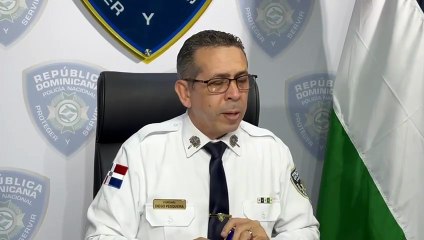 Persiguen hombre acusado de la muerte de una mujer de 45 años y su hija de 17 en SDE