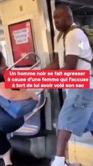 Un homme noir se fait agresser à cause d’une femme qui l’accuse à tort de lui avoir volé son sac