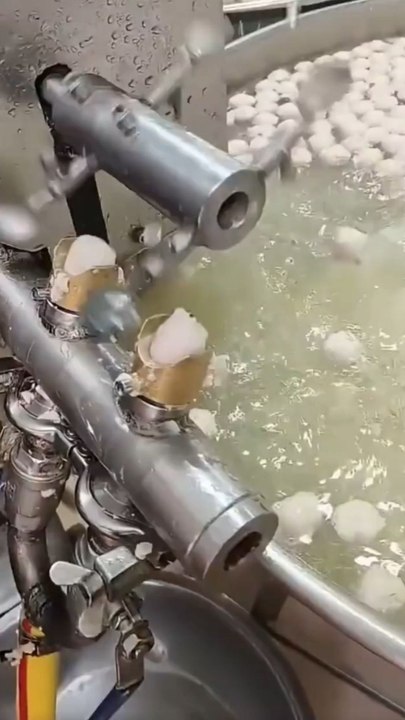 Sweet making machine