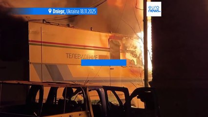 Rosyjskie drony atakują ukraińską stację telewizyjną w Dnieprze. Są ranni