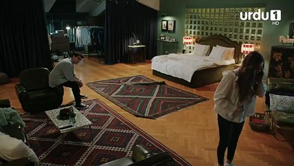 Golden Boy Episode 33 _ Turkish Drama _  Yali Capkini in Urdu