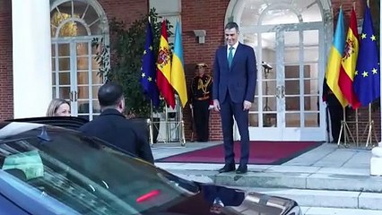Zelenski se reúne con Sánchez para recabar más ayuda ante Rusia