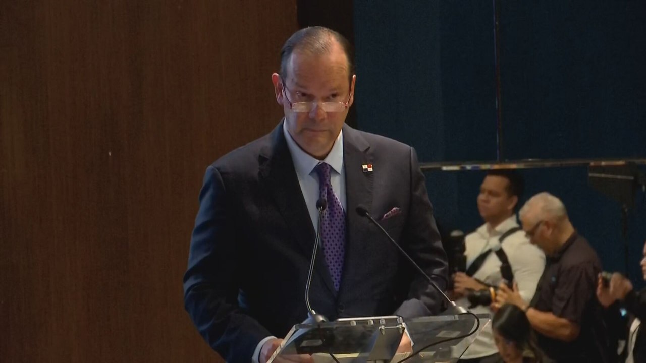 Panamá sigue en listas de paraísos fiscales de la UE y la OCDE, informa el canciller