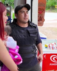 Desconocido le pagó la comida pero le pidió algo a cambio.