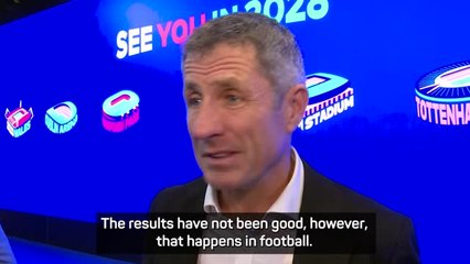 Ex-Fulham star hopes club 'stick with' manager Marco Silva