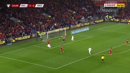 Le but macédonien suite à la glissade du gardien gallois - Foot - Qualif. Coupe du monde - Macédoine du Nord