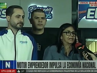 Vicepresidenta Rodríguez: Venezuela es un extraordinario país cuando se trata de defender su bandera