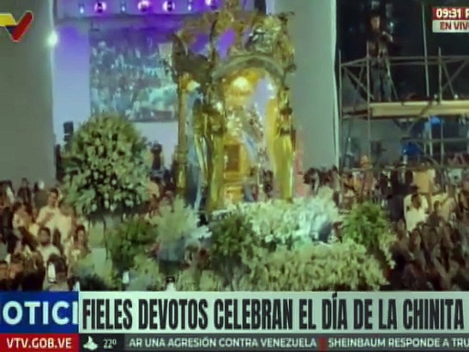 Pueblo zuliano celebra con fe y alegría la bajada de la reina morena, Virgen de Chiquinquirá