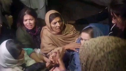 ‏ان بہنوں کا اکلوتا شیر چیسا بھائی بند کر کے ریاست ظلم کے پہاڑ توڑ رہی ہے۔ یہ سب تاریخ میں یاد رکھا جائے گا۔