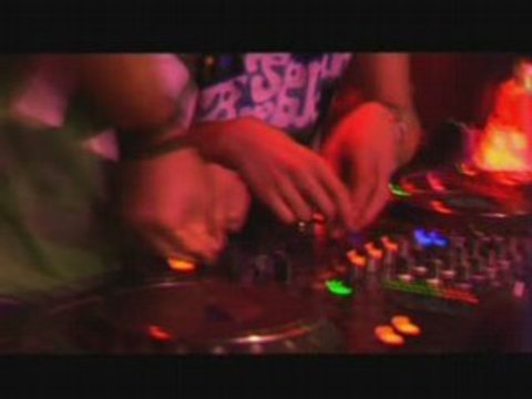 Fashion Battle 08 by Isc Studio with Arno Cost &Norman Doray