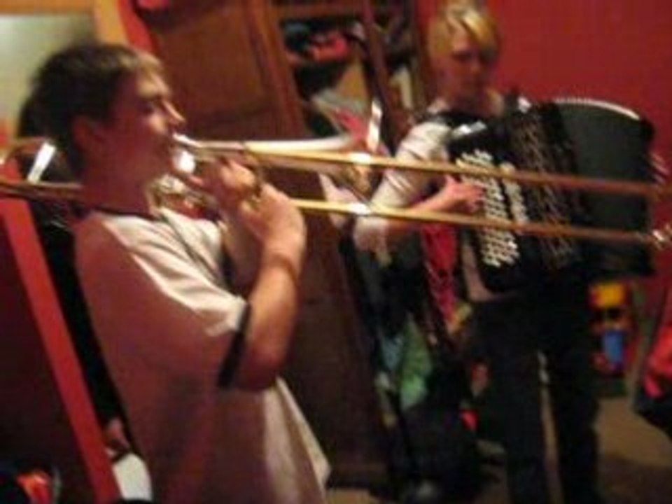 Boeuf entre potes sur le thème de Titanic