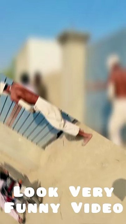 Look Very Funny Video