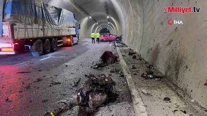 Zonguldak'ta otomobil tünel duvarına çarptı! 2 kişi yaralandı