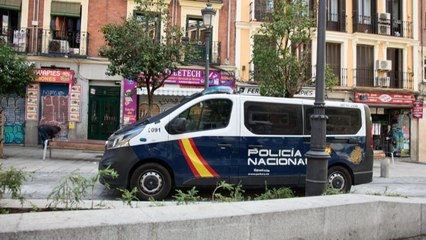 Denuncian que la Policía intimidó a un niño de 10 años en Lavapiés: "Le amenazaron con llevárselo detenido"